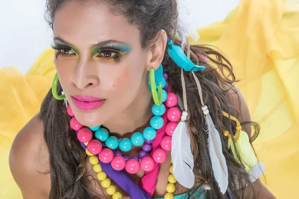 Renata Jambeiro lança quarto disco, Afrodísia, no Clube do Choro