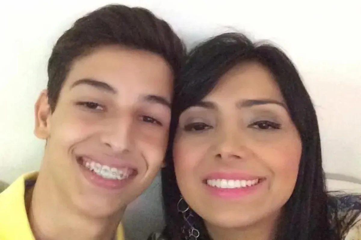 Eyshila e Matheus Oliveira Eyshila e Matheus Oliveira