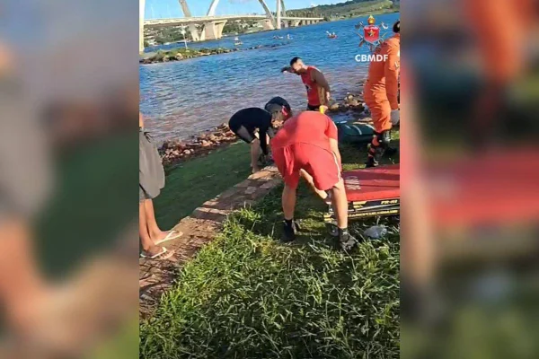 Dois homens são hospitalizados após afogamento no Lago Paranoá