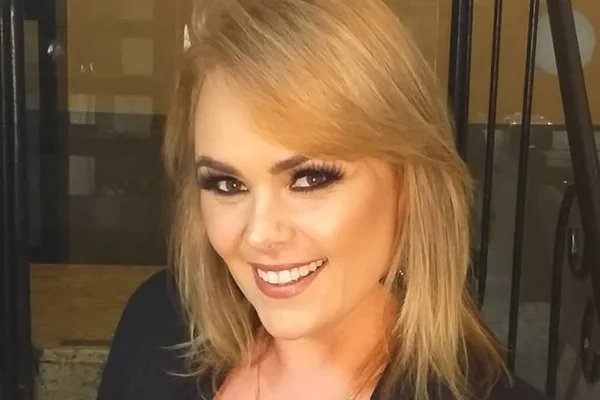 “Xuxa não quer que eu minta mais”, desabafa ex-paquita Pituxita
