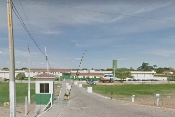 Detento é morto a facadas durante briga em penitenciária em PE