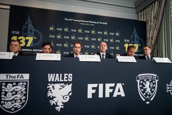 Europa está furiosa com planos da Fifa para Copa e Mundial de Clubes
