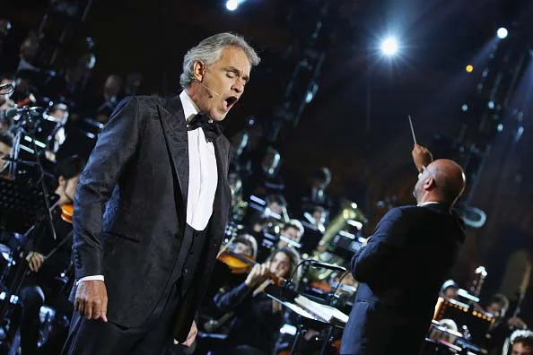 Andre Bocelli confirma apresentação em Brasília no próximo ano