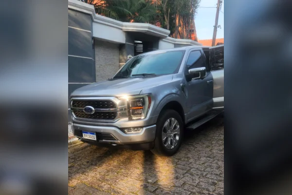 Veja imagens da operação que prendeu donos da Naskar - destaque galeria Veja imagens da operação que prendeu donos da Naskar - destaque galeria