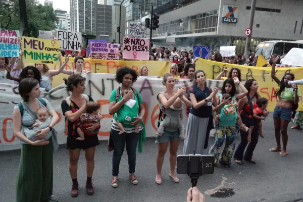 O ano delas. Feminismo bombou em 2015. Veja retrospectiva