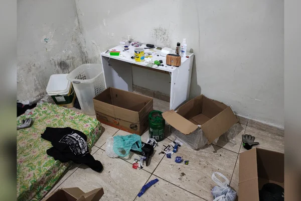 PCDF desmonta ponto de venda e armazenamento de drogas em Samambaia - destaque galeria PCDF desmonta ponto de venda e armazenamento de drogas em Samambaia - destaque galeria