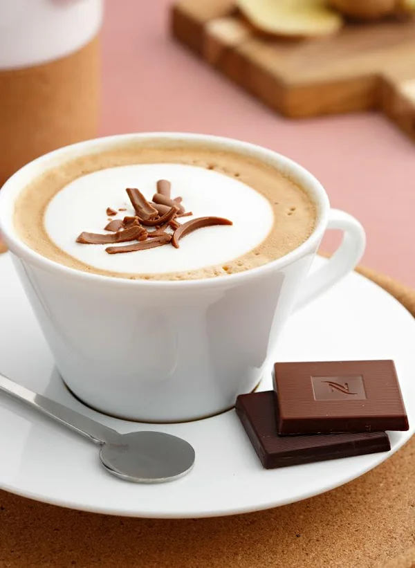 Aprenda três receitas de drinques feitos com cafés aromatizados
