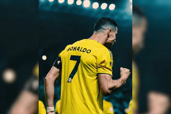 Cristiano Ronaldo com a camisa do Al-Nassr pelo Campeonato Saudita