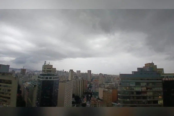 chuva em BH