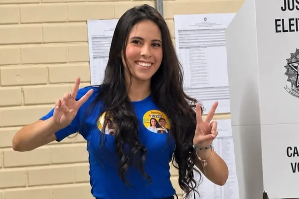Saiba quem é Estefane Sampaio, a mulher mais votada para deputada distrital