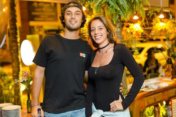 Vinicius Araujo e Luiza Fregonasse Vinicius Araujo e Luiza Fregonasse