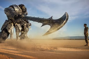Josh Duhamel no filme Transformers: O Último Cavaleiro