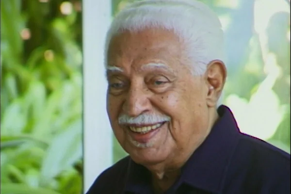 Foto colorida de Dorival Caymmi - Metrópoles