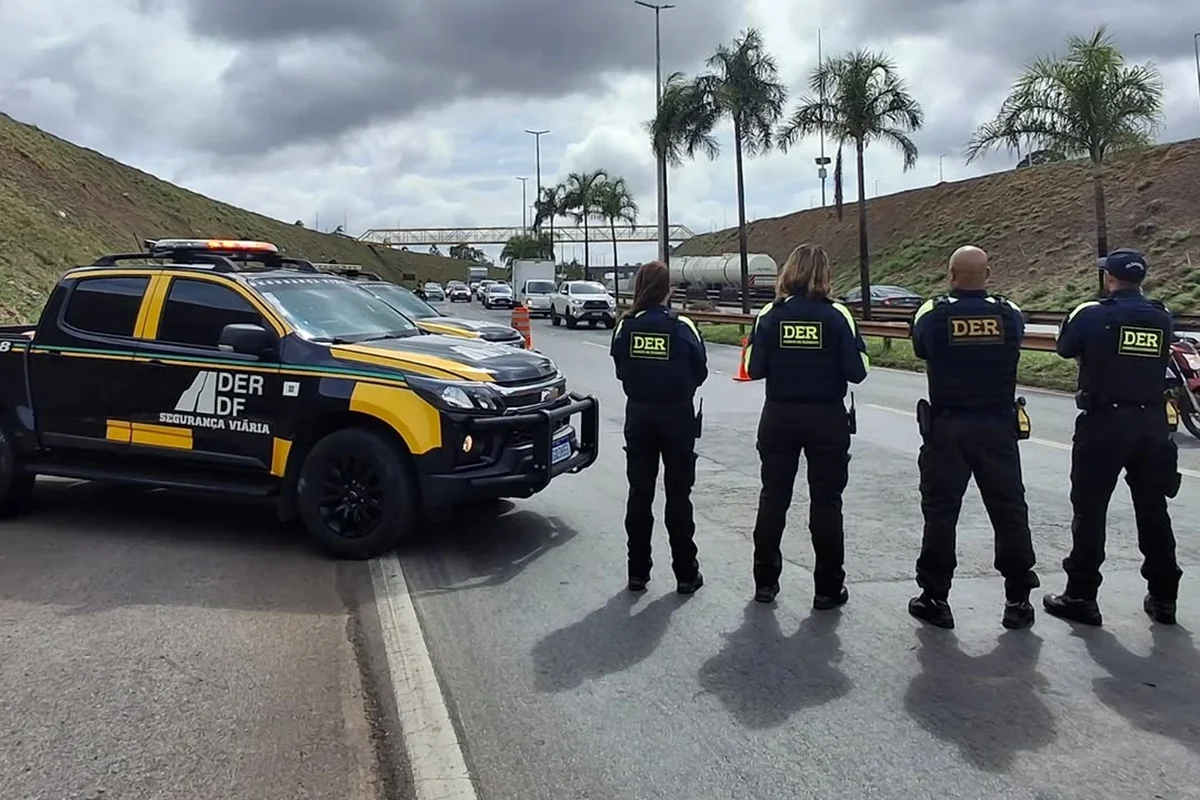 DER-DF convoca 283 proprietários de veículos apreendidos no Distrito Federal: prazo de 10 dias para retirada e evitar leilão público