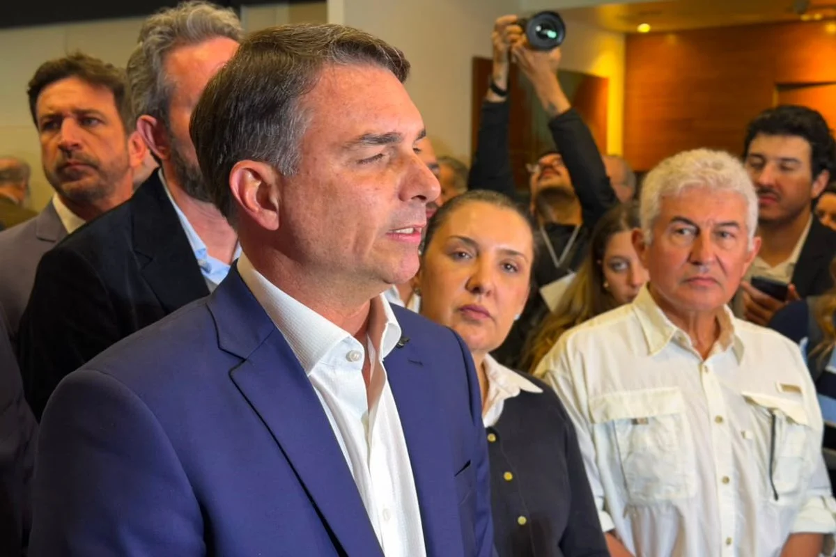 Skaf insinua apoio a Flávio após evento com candidato na Fiesp - imagem 2 Skaf insinua apoio a Flávio após evento com candidato na Fiesp - imagem 2