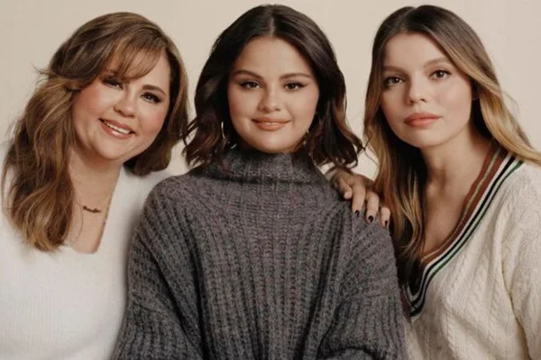 Foto de Selena Gomez para promover a empresa Wondermind