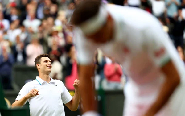 Roger Federer é eliminado em Wimbledon