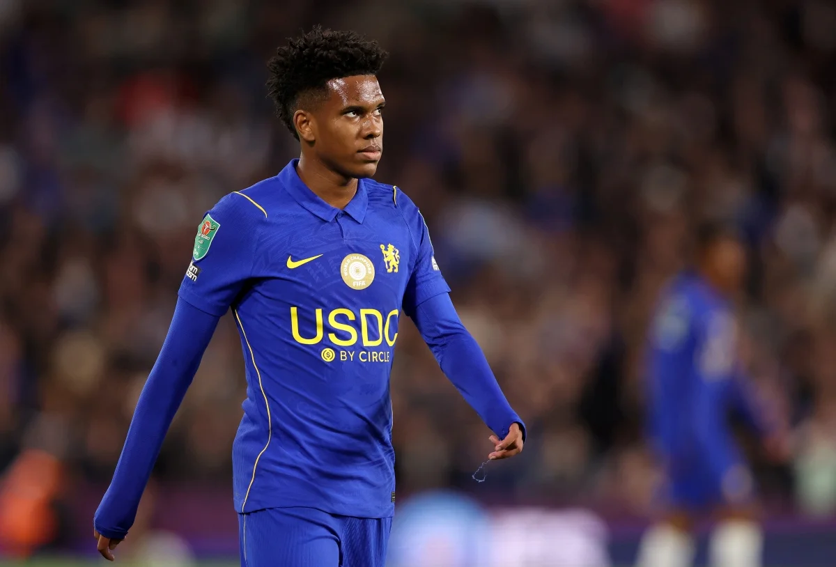 Estêvão foi titular em apenas dois jogos do Chelsea na temporada Estêvão foi titular em apenas dois jogos do Chelsea na temporada