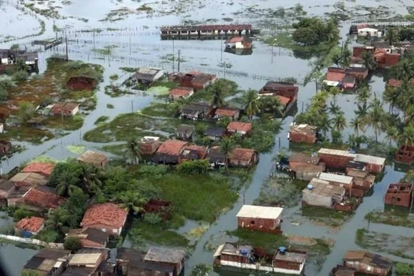 Chuvas voltam a atingir Pernambuco; número de mortos sobe para 130