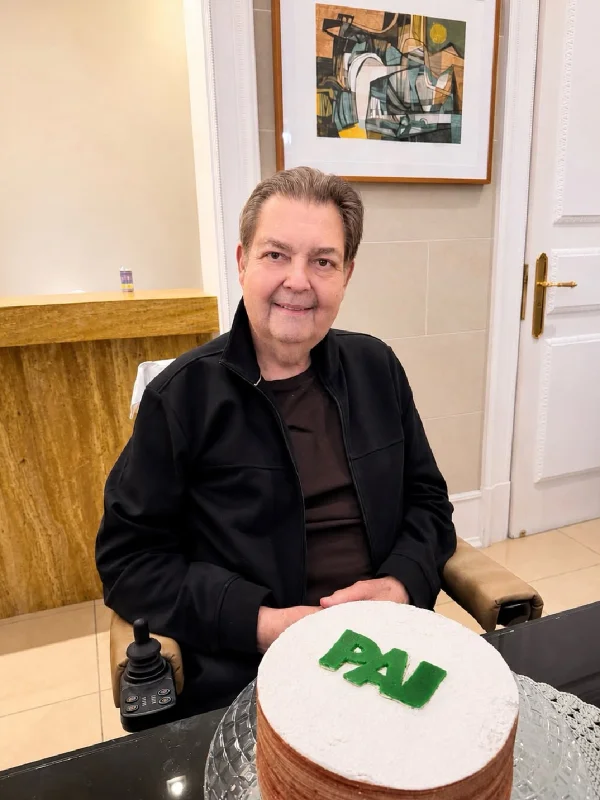 Dia dos Pais: João Silva homenageia Faustão: “Obrigado por tudo” - destaque galeria Dia dos Pais: João Silva homenageia Faustão: “Obrigado por tudo” - destaque galeria