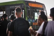 Transporte público gratuito valerá apenas aos domingos e feriados Transporte público gratuito valerá apenas aos domingos e feriados