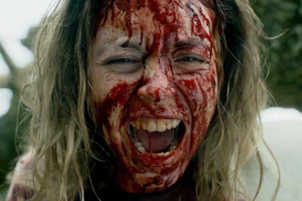 Cena do filme de terror Imaculada - Metrópoles