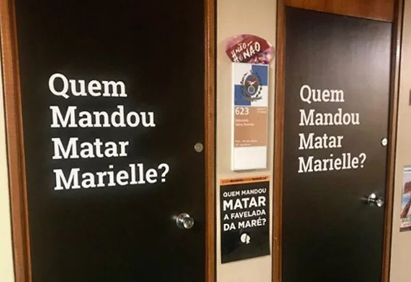 “Quem mandou matar Marielle?” estampa portas de gabinetes do PSol