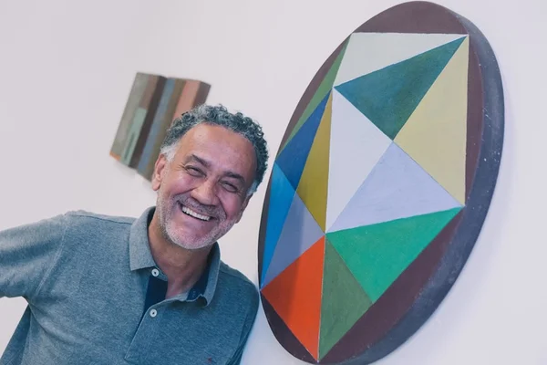 José Ivacy expõe Poéticas do Tempo na galeria Karla Osorio