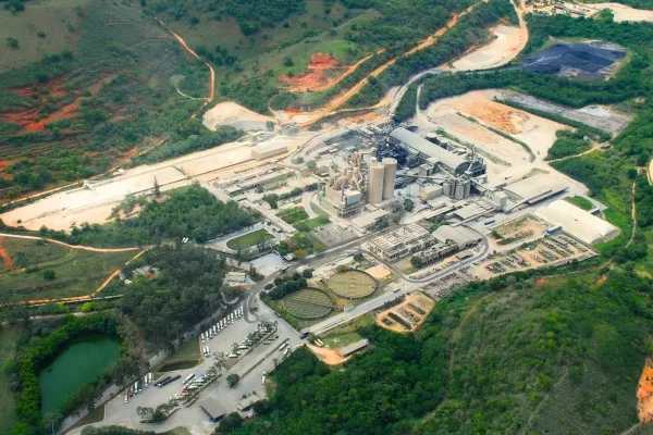 Fábrica Cimento Nassau