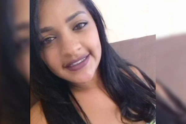 Jovem grávida leva tiro na cabeça