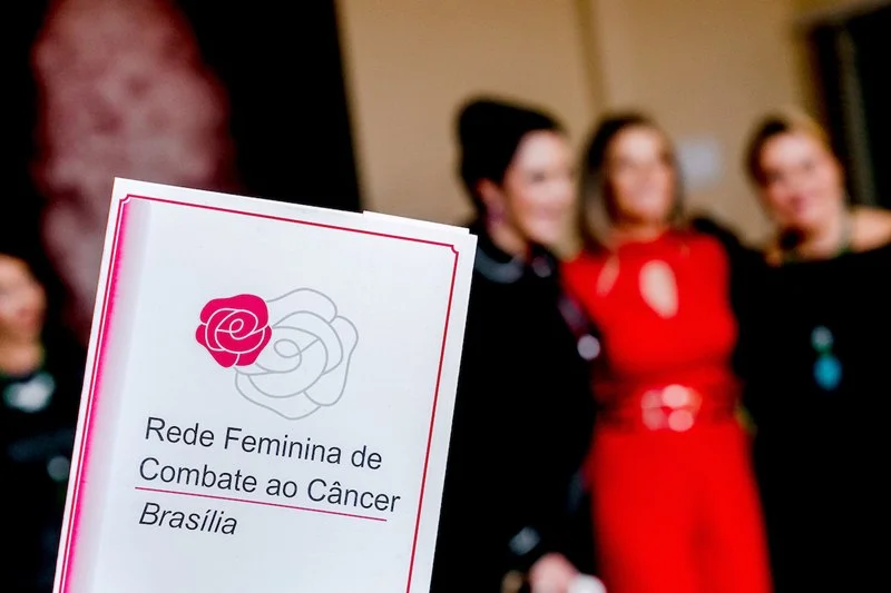 Desfile e coquetel beneficente movimentam restaurante Lake’s - imagem 15 Desfile e coquetel beneficente movimentam restaurante Lake’s - imagem 15