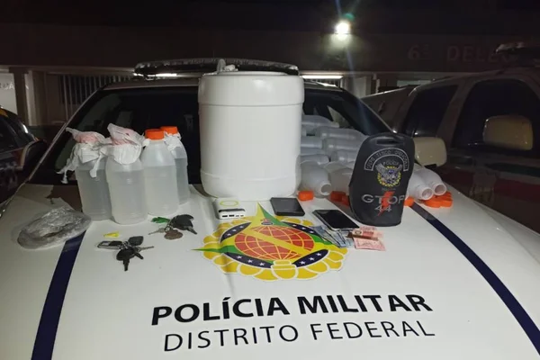 Trio é preso no DF com 26 litros de lança-perfume