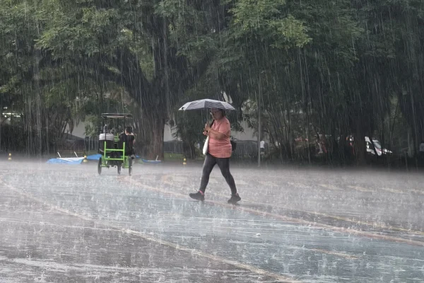 Imagem mostra dia quente em São Paulo - Metrópoles