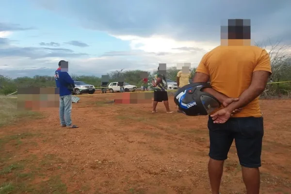 criminosos gravam triplo homicídio
