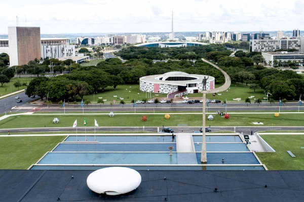 Até quando teremos que repetir: Niemeyer não é o criador de Brasília