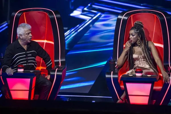 Candidata do The Voice Brasil solta palavrão e recebe reação inusitada