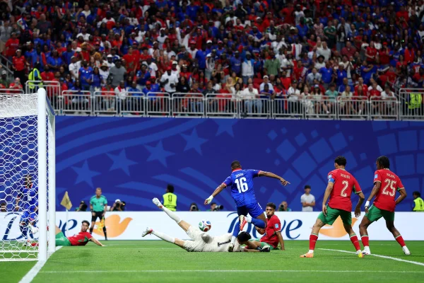 Joseph marca gol de letra do Haiti contra Marrocos na Copa do Mundo