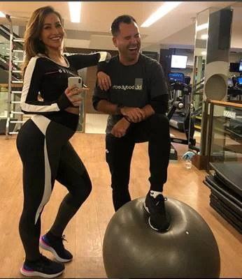 Grávida, Sabrina Sato não pula academia e diz ter engordado 11 quilos - imagem 4 Grávida, Sabrina Sato não pula academia e diz ter engordado 11 quilos - imagem 4