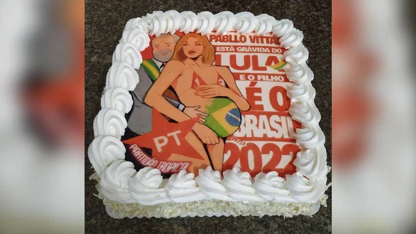 Confeiteira viraliza com bolo de Pabllo Vittar “grávida” de Lula