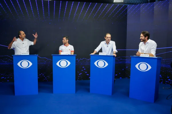 Debate em MG