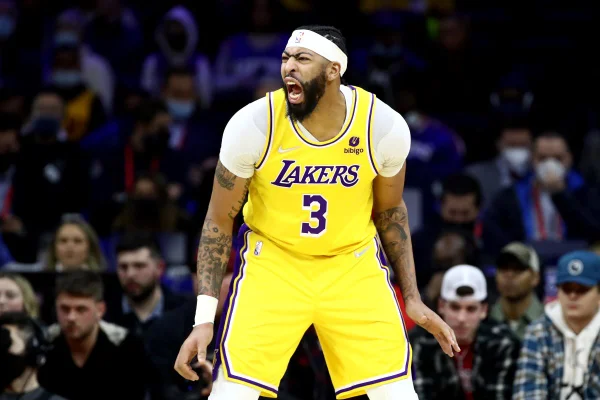 76ers aproveita ausência de LeBron e bate o Lakers na NBA