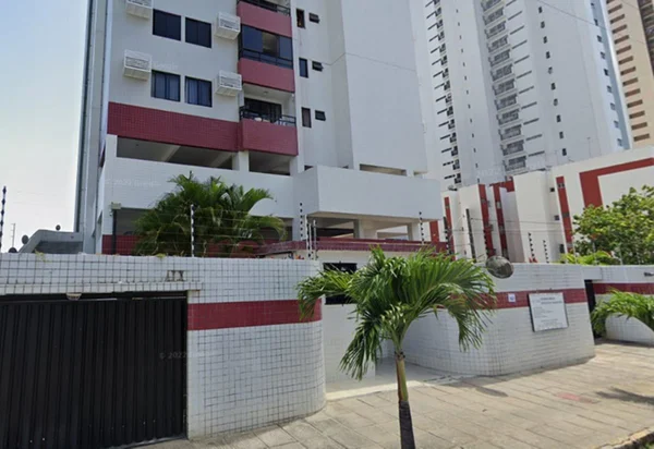 Imagem colorida de prédio onde PM matou porteiro e depois se suicidou em Recife, Pernambuco - Metrópoles