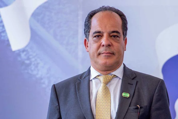 Ex-assessor de Eduardo Cunha e Geddel ganha cargo na Saúde