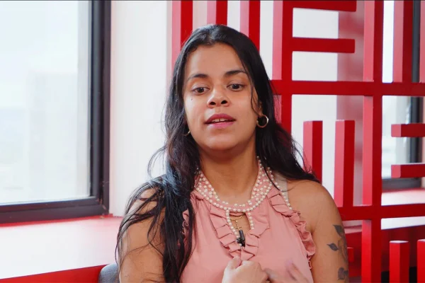 “Vi ela com vida”, diz mãe que esperou 3 meses pelo corpo de bebê