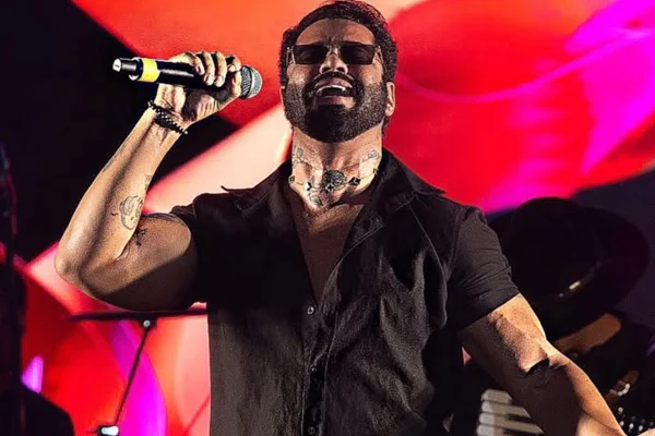 Cantor de forró, Jones Mesquita Batista morre, aos 36 anos, em acidente na Bahia - Metrópoles