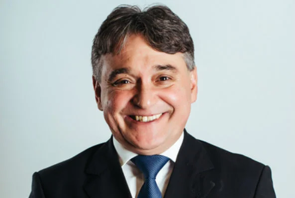 De olho na eleição de Chico Leite ao Senado, Rede vai de Rollemberg