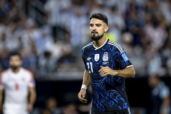 Flaco López é o único atleta do Brasileirão que segue na Copa do Mundo