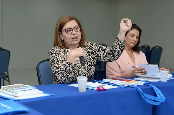 Valéria Paranaguá