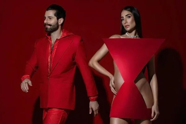 Fotógrafa explica ensaio de gestante de Romana Novais e Alok: “Futurista”