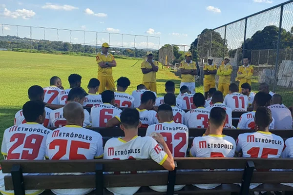 Jacaré inicia semana buscando ajustes para a estreia no Candangão
